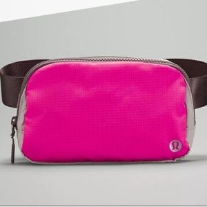 Lululemon Everywhere Belt Bag - Pow Pink 1L